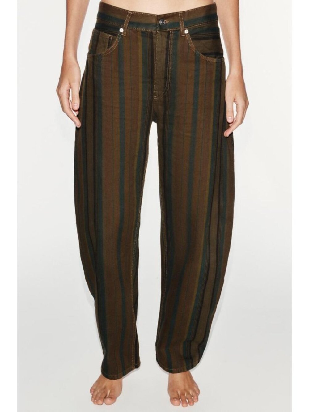 ZARA TRF MID-RISE BARREL STRIPED JEANS 6929/214/105
